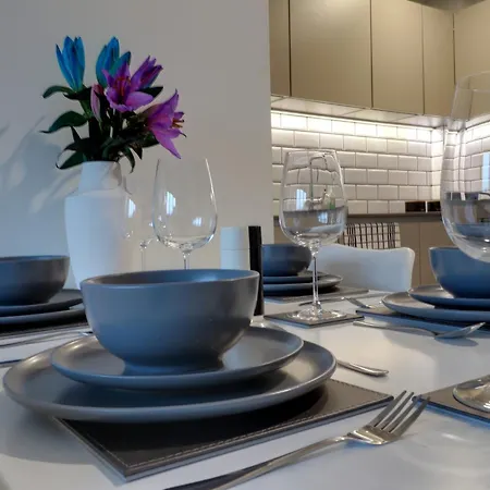 Van Gogh Apartment, Bedford - Fast Wifi, Gym & Free Parking Exterior photo