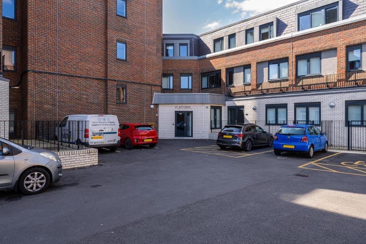 Apartment Gogh Apartment, - Fast Wifi, Gym & Free Parking Bedford