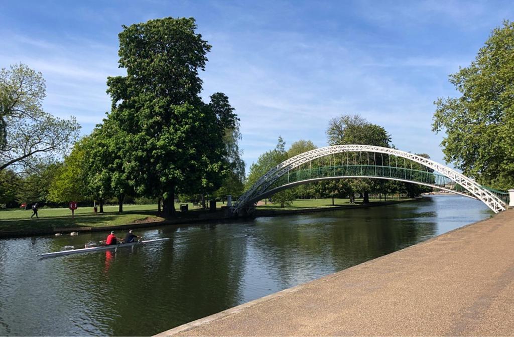 Apartment Gogh Apartment, - Fast Wifi, Gym & Free Parking Bedford