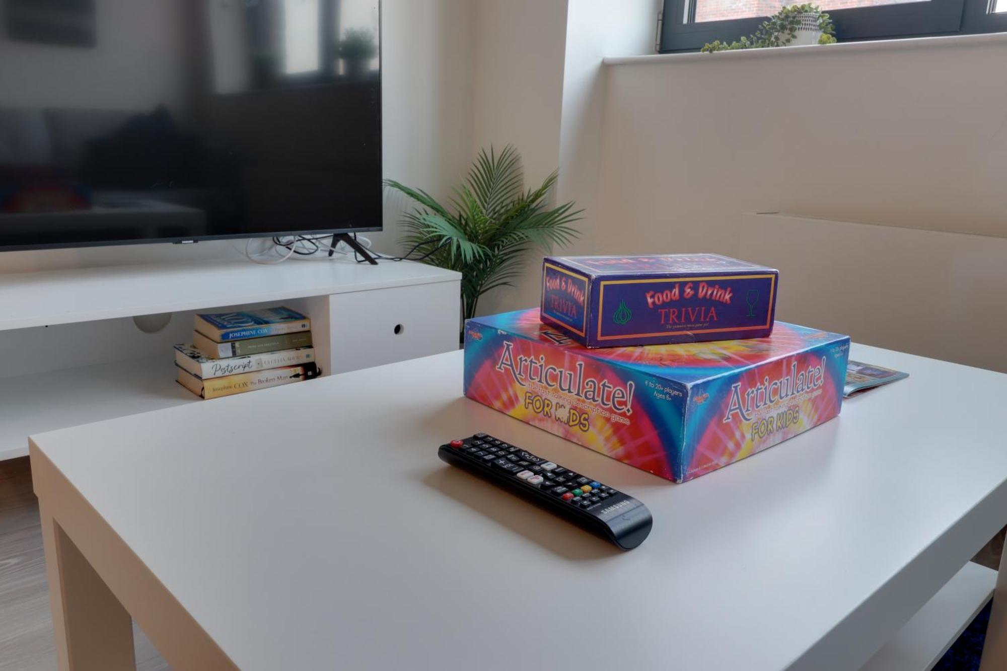 Gogh Apartment, - Fast Wifi, Gym & Free Parking Apartment Bedford